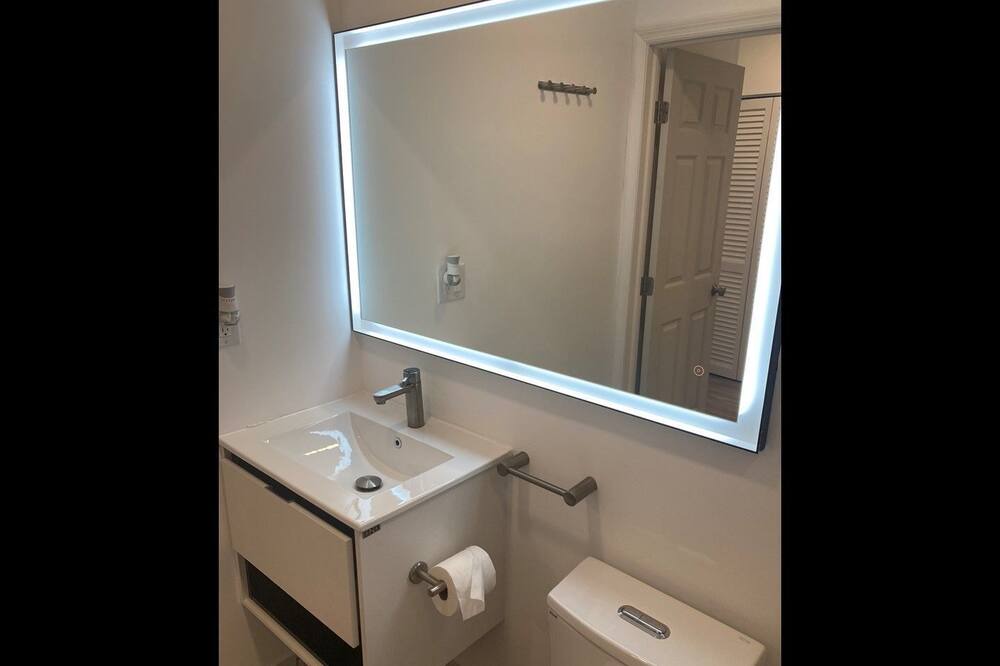 Photo of Bathroom in Marco Island