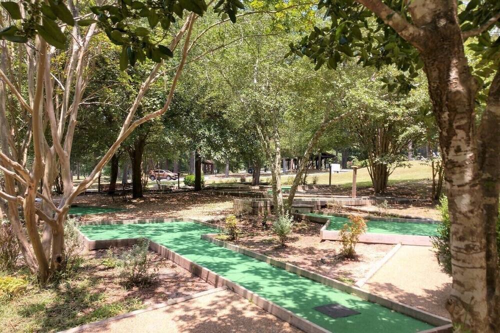 Photo of Outdoor in Holly Lake Ranch