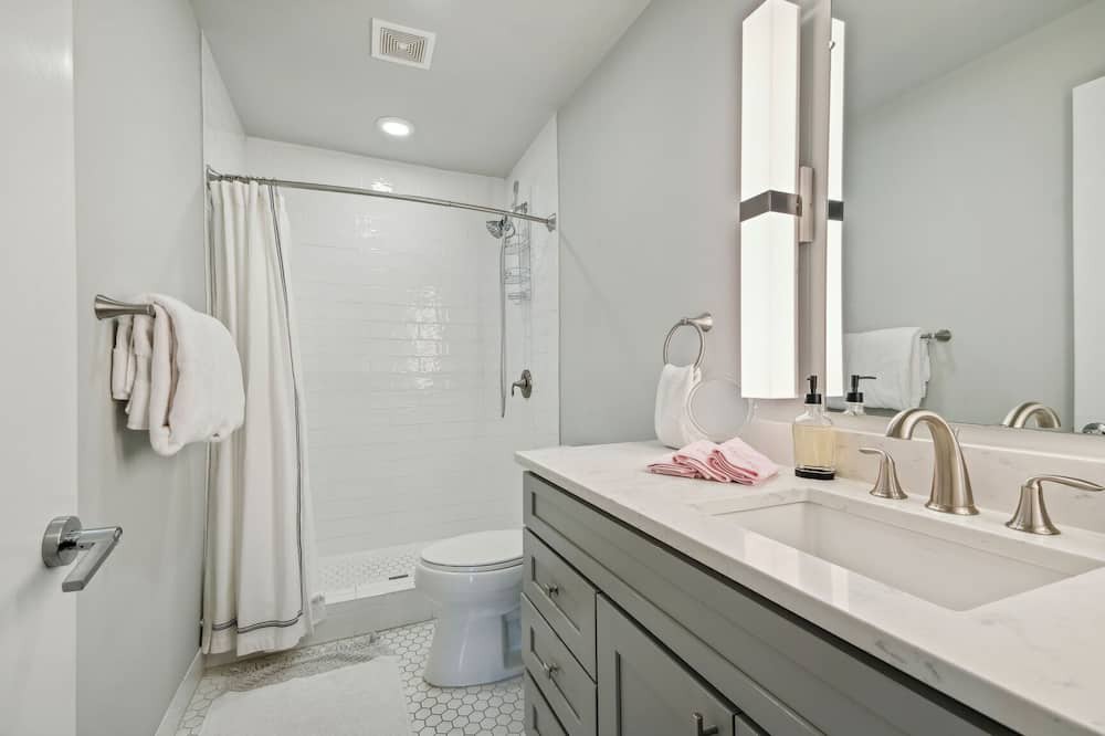 Photo of Bathroom in Bywater