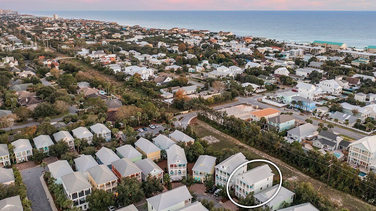 Photo of Outdoor in Villages of Crystal Beach