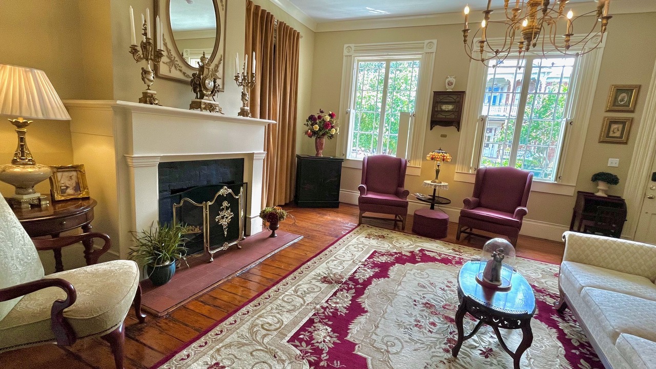 Photo of Livingroom in Natchez