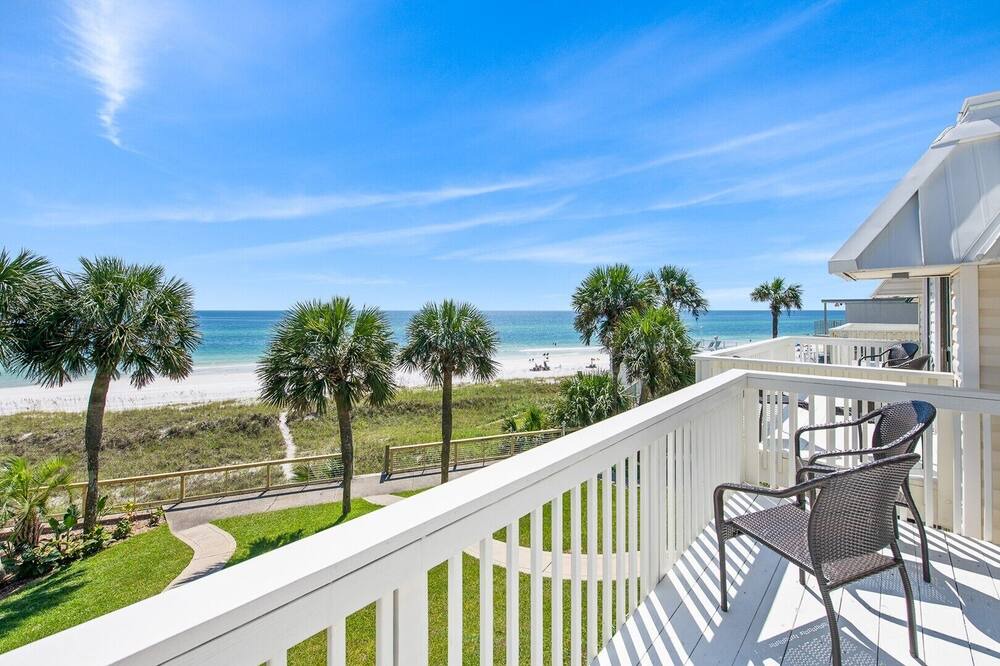 Photo of Patio Balcony in Hollywood Beach