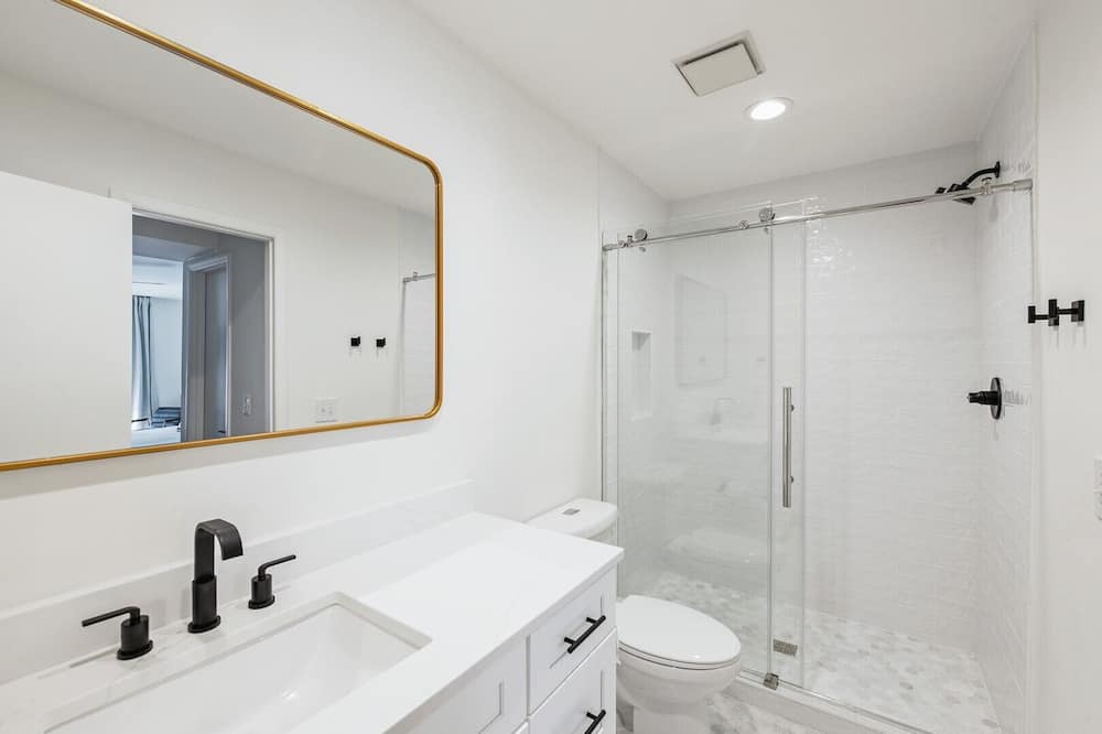 Photo of Bathroom in Hollywood Beach