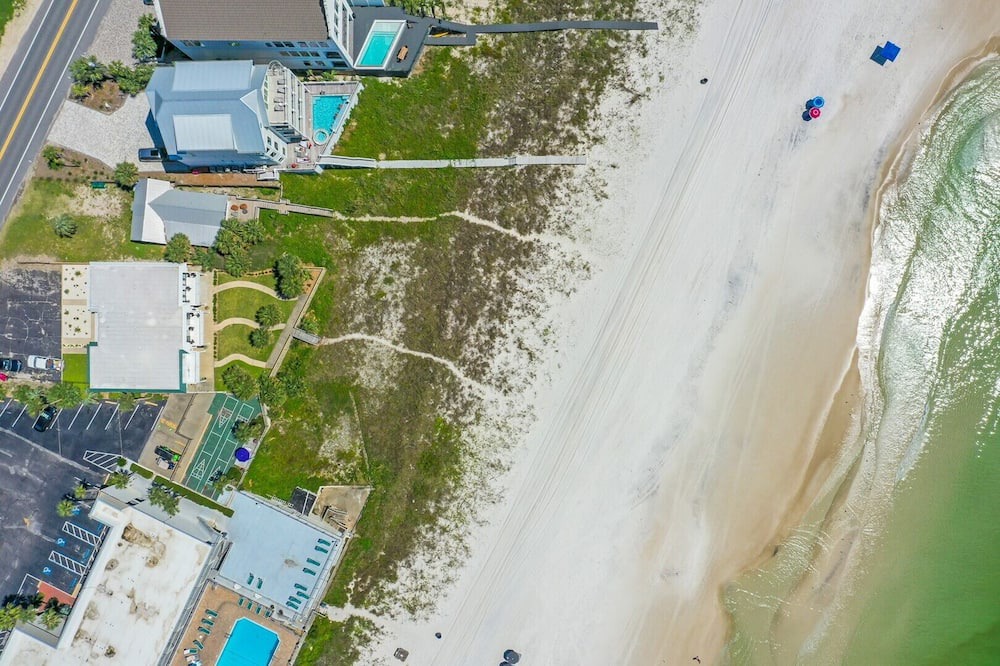 Photo of Others in Hollywood Beach