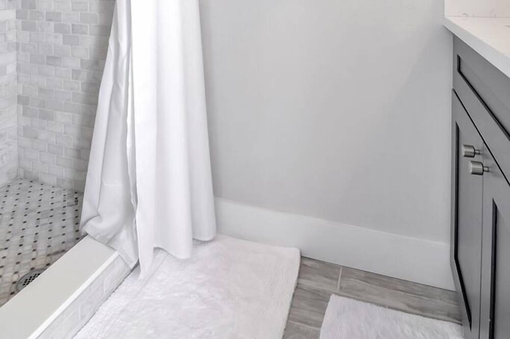 Photo of Bathroom in Davis Islands