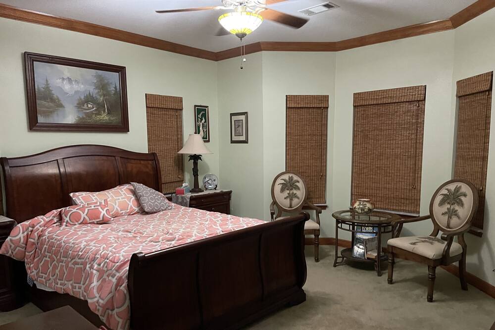Photo of Bedroom in East End