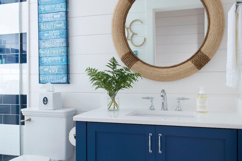 Photo of Bathroom in Seaside