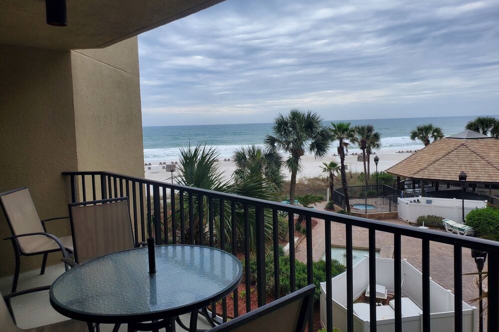 Photo of Others in Biltmore Beach