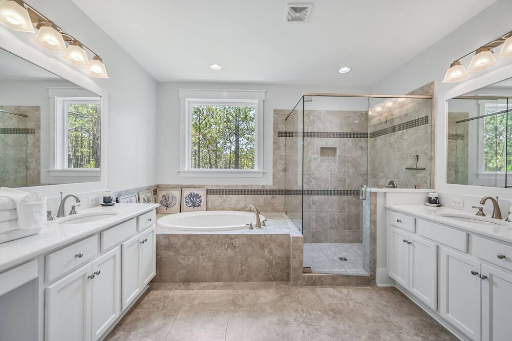 Photo of Bathroom in Santa Rosa Beach