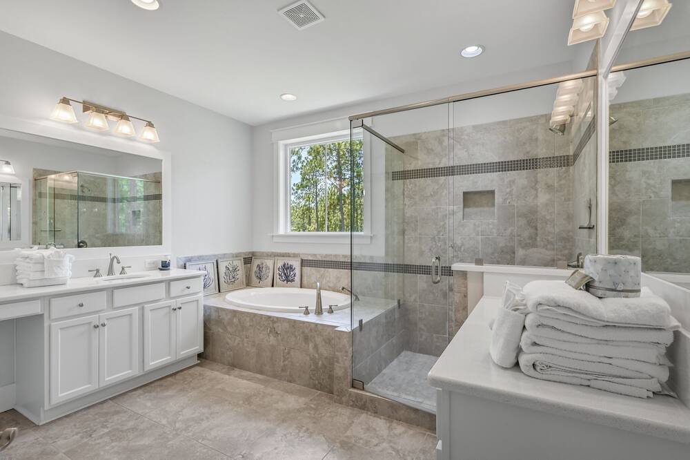 Photo of Bathroom in Santa Rosa Beach