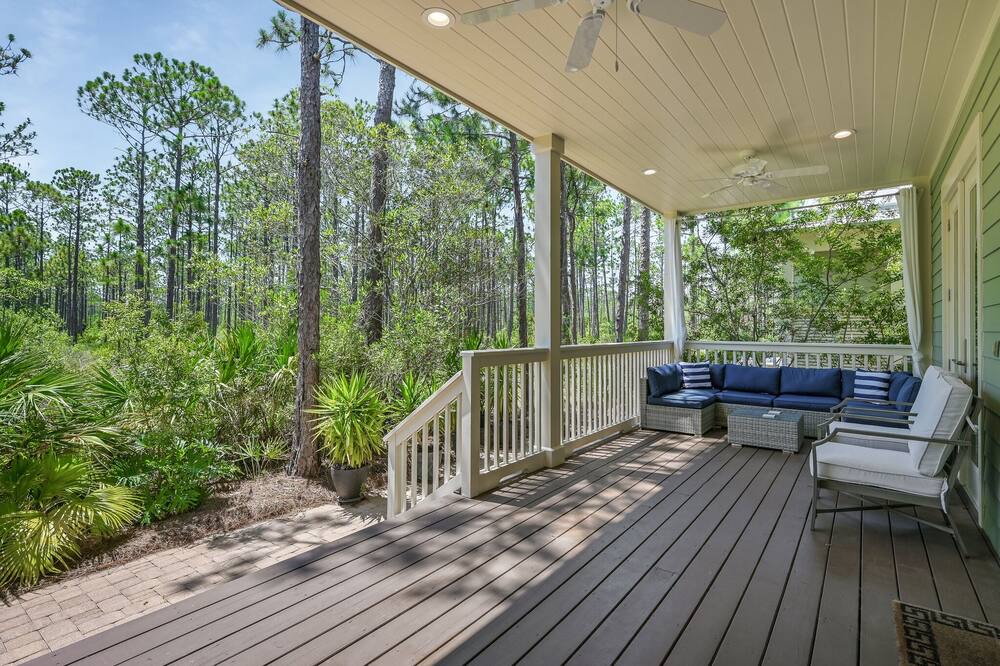 Photo of Patio Balcony in Santa Rosa Beach
