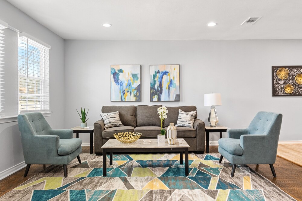 Photo of Livingroom in White Rock Hills