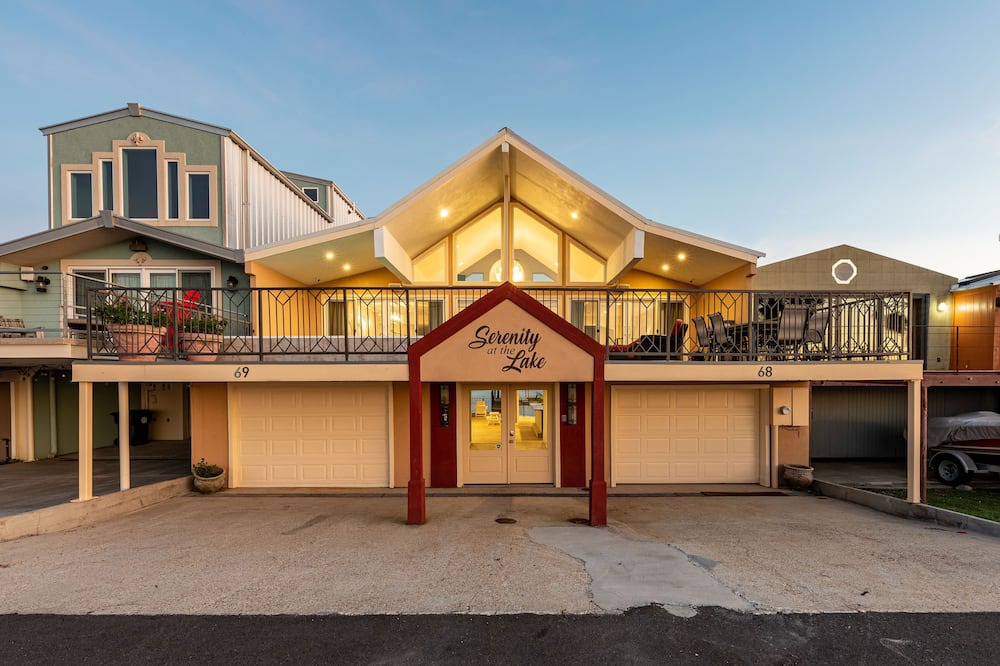 Photo of Outdoor in West End
