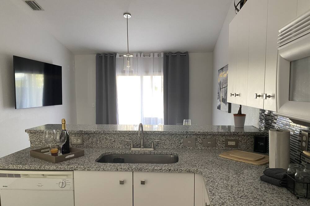 Photo of Kitchen in South Daytona