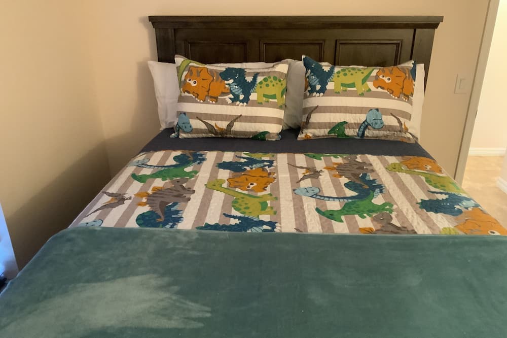 Photo of Bedroom in Orange City