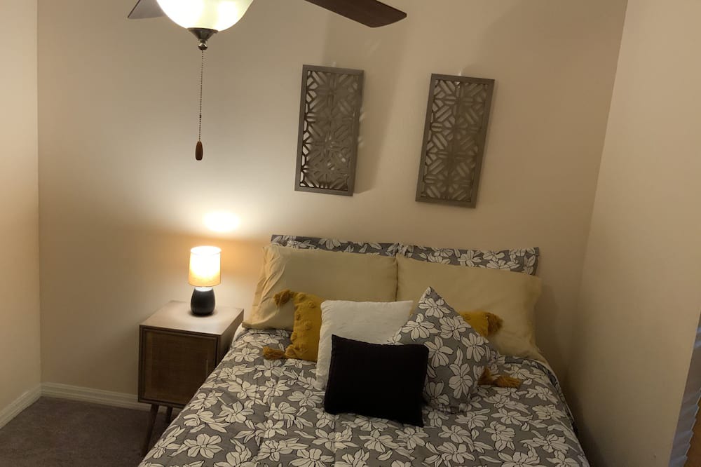 Photo of Bedroom in Orange City