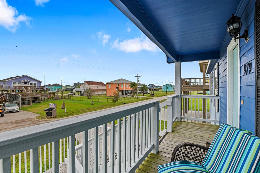 Photo of Patio Balcony in Crystal Beach