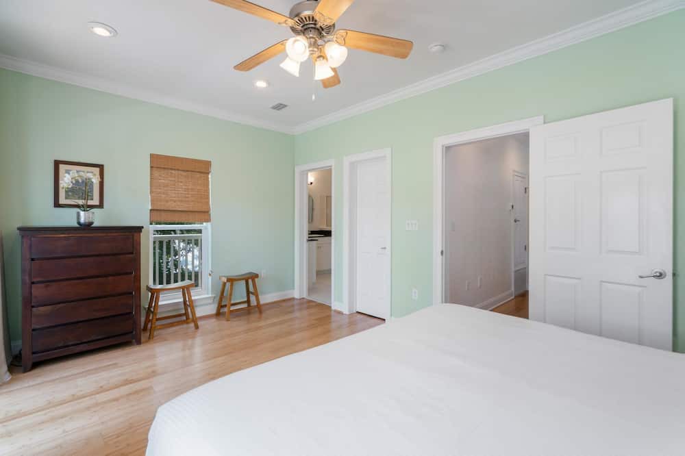 Photo of Bedroom in Sugarwood Beach