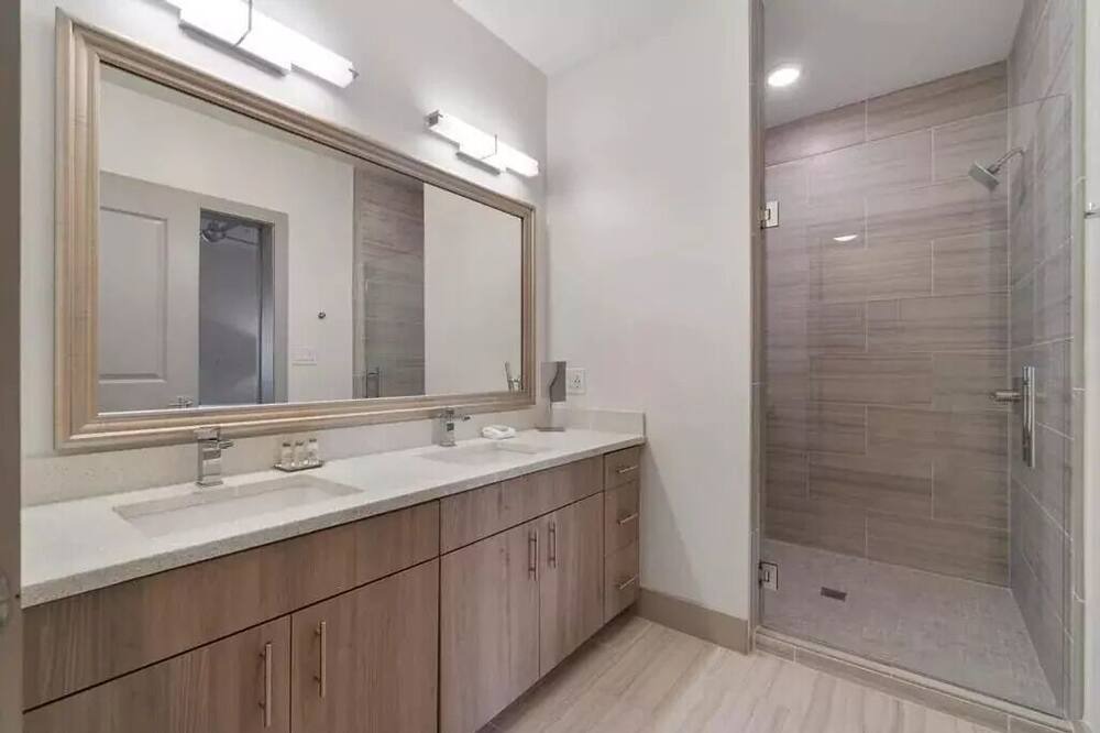 Photo of Bathroom in West Panama City Beach