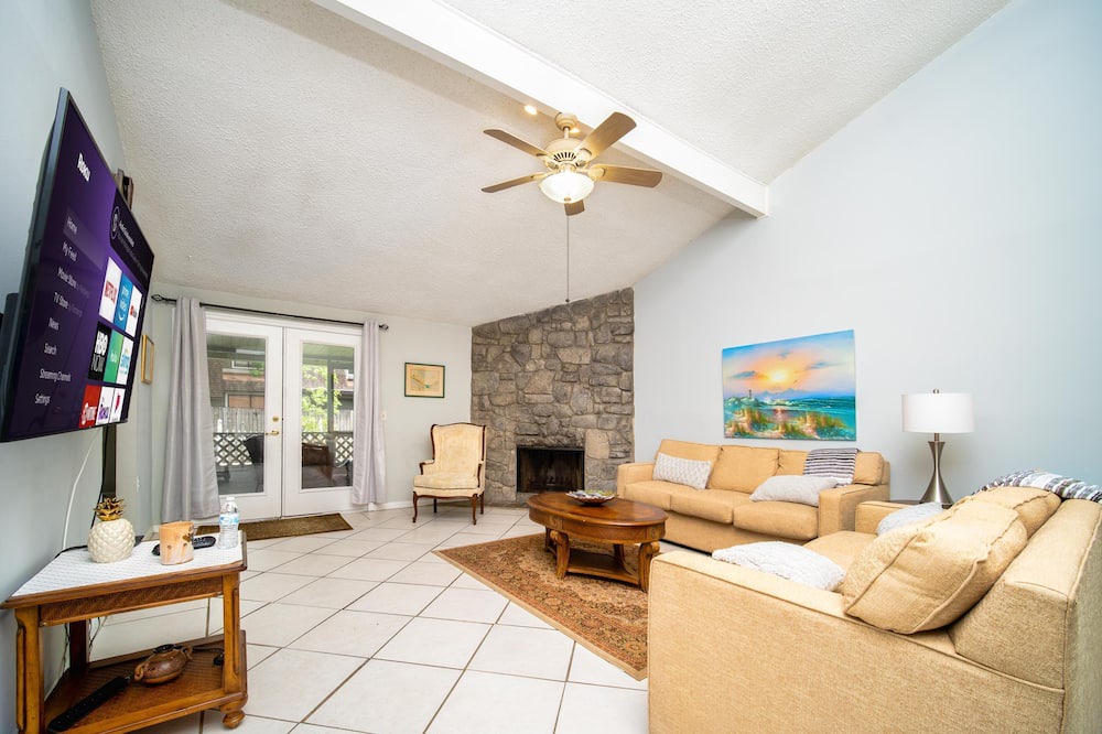 Photo of Livingroom in Southside