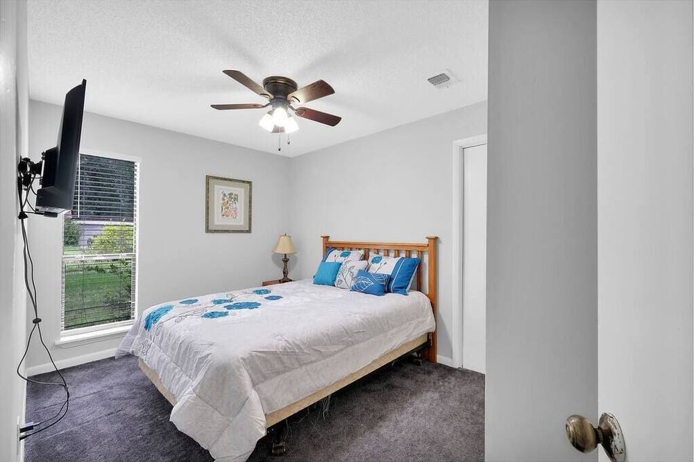 Photo of Bedroom in Southside