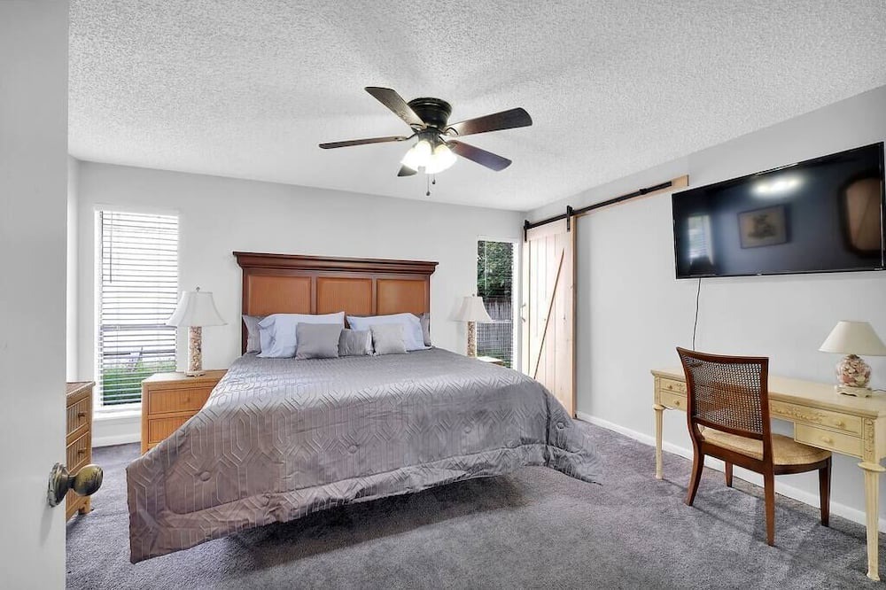 Photo of Bedroom in Southside