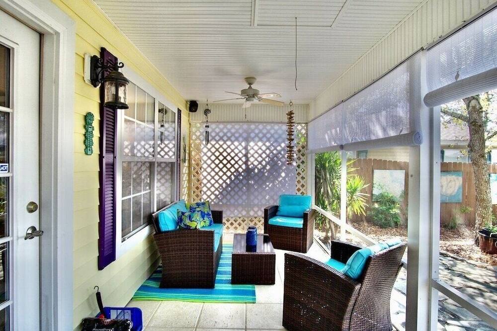 Photo of Patio Balcony in Riviera Beach
