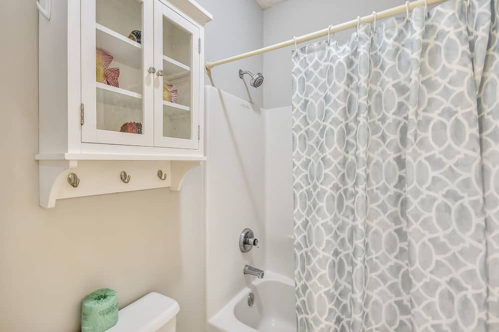 Photo of Bathroom in Holiday Isle