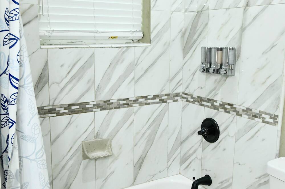 Photo of Bathroom in Mid-City