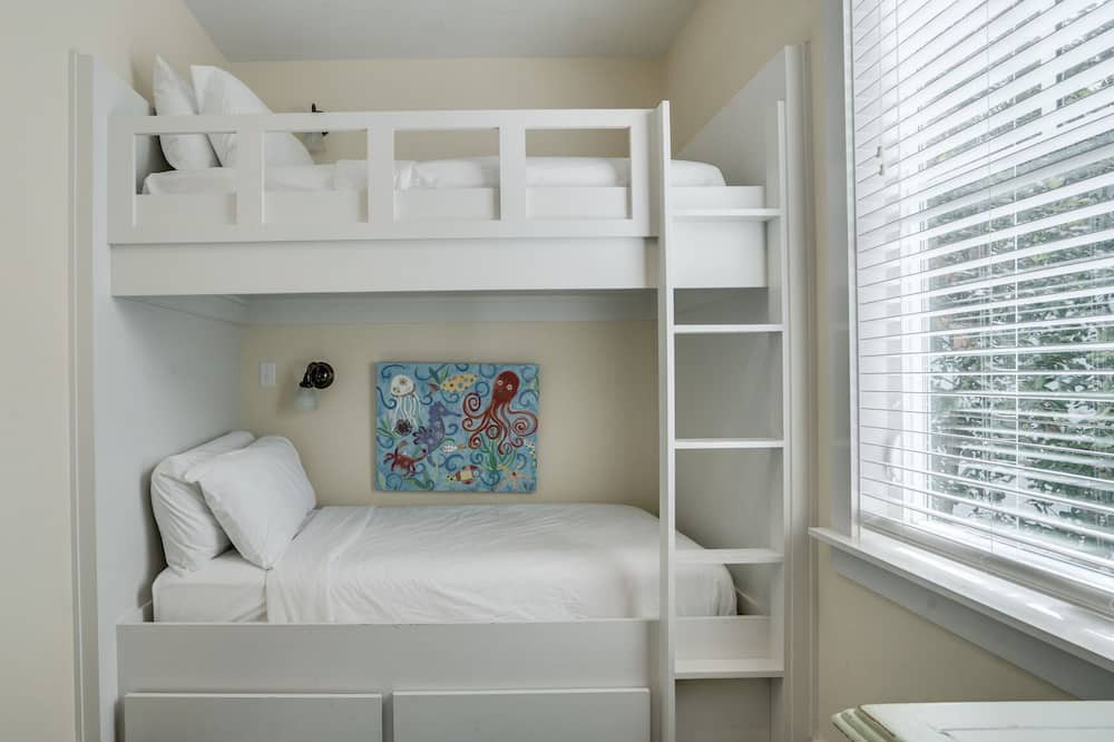 Photo of Bedroom in Watercolor