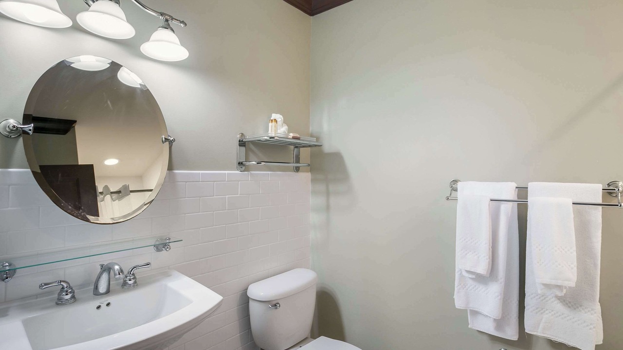Photo of Bedroom in Historic Downtown Apalachicola