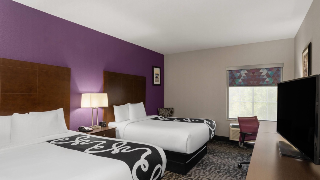 Photo of Bedroom in Broadmoor