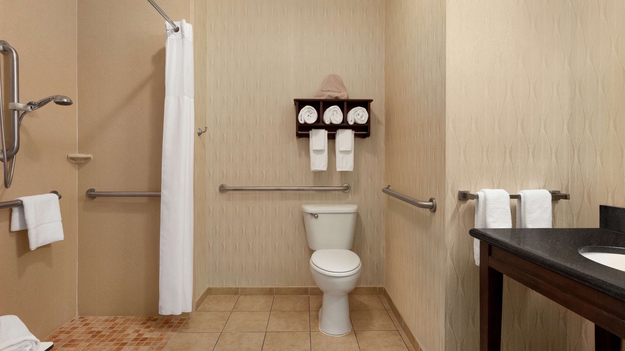 Photo of Bathroom in Sulphur Springs