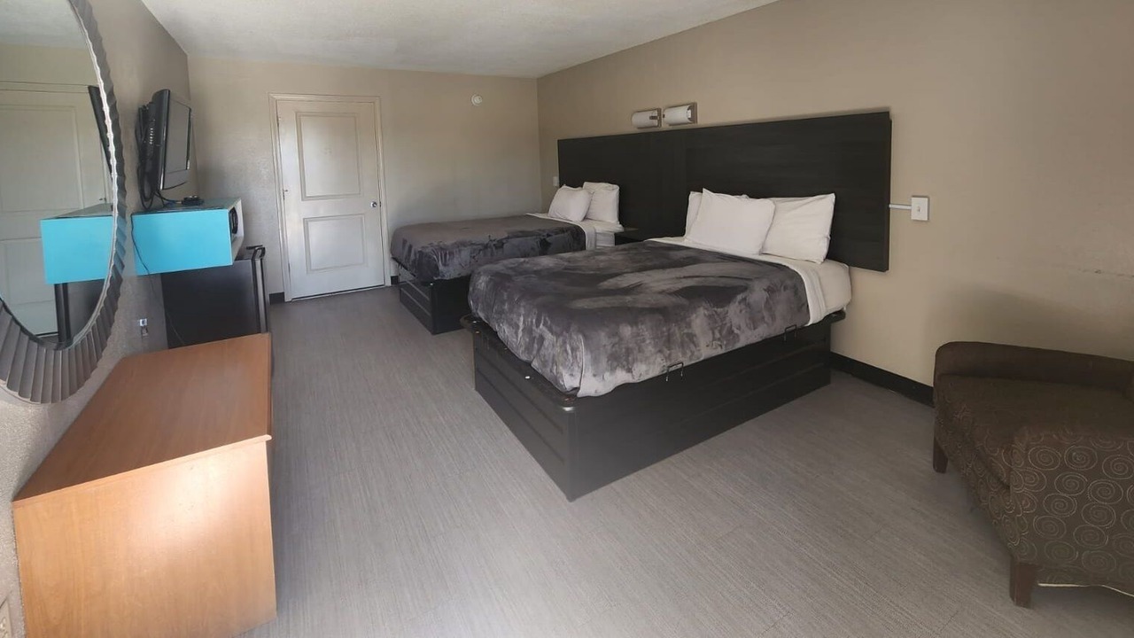 Photo of Bedroom in Brent