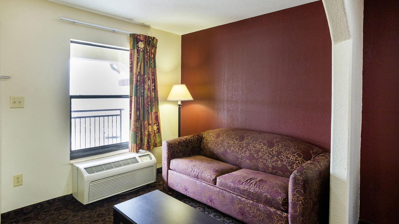 Photo of Bedroom in Port Allen