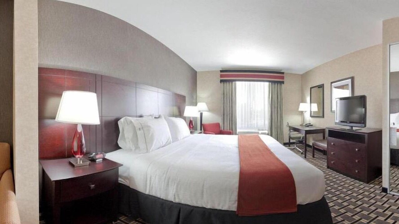 Photo of Bedroom in Amite
