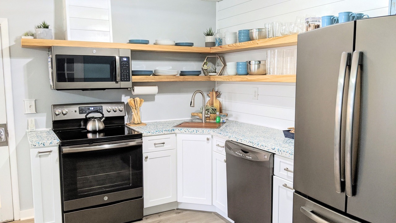 Photo of Kitchen in Kiska Beach