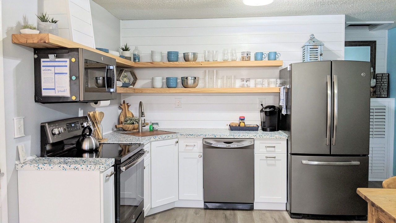 Photo of Kitchen in Kiska Beach