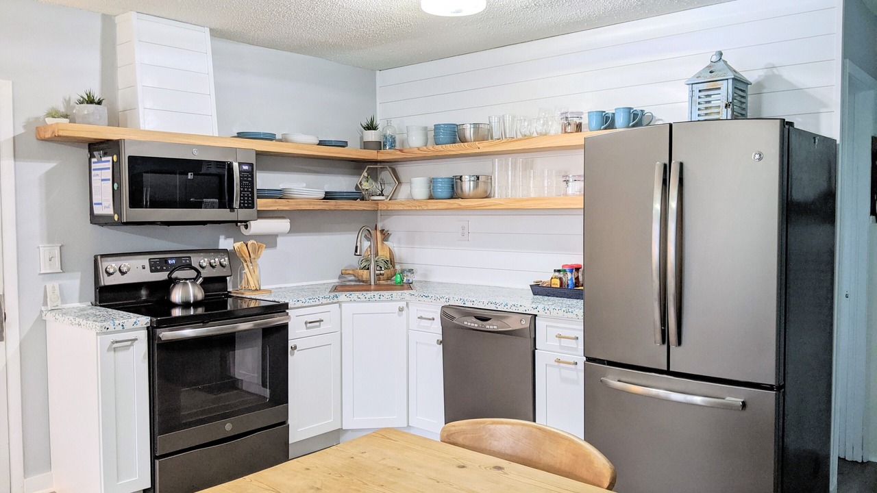 Photo of Kitchen in Kiska Beach