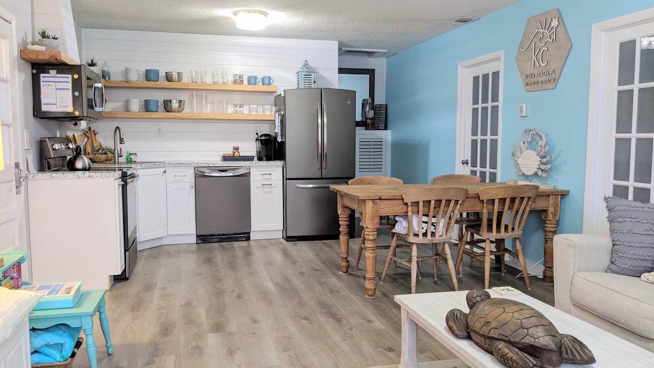 Photo of Kitchen in Kiska Beach