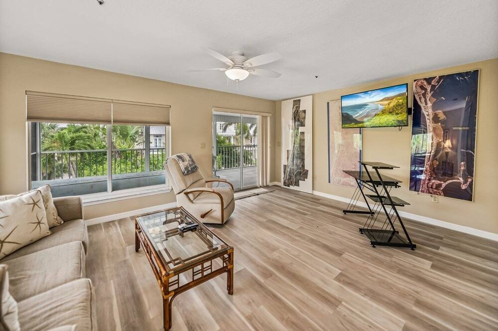 Photo of Bedroom in Boca Grande