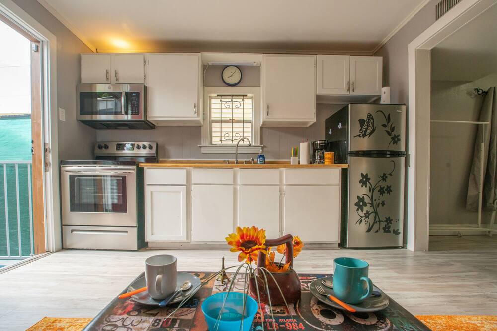 Photo of Kitchen in Seventh Ward