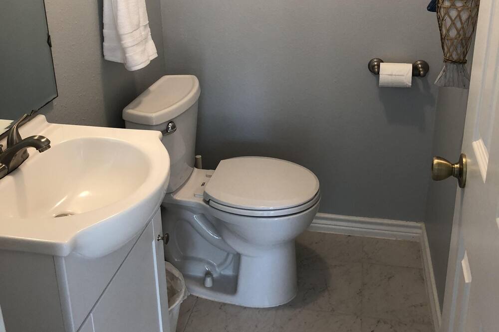 Photo of Bathroom in Blanchard