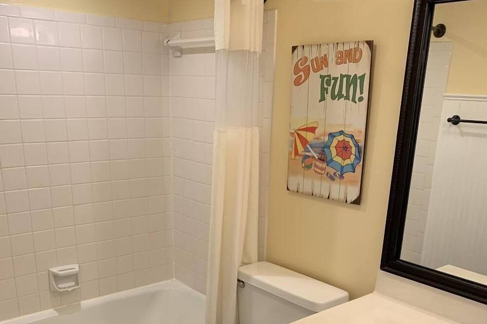 Photo of Bathroom in East End