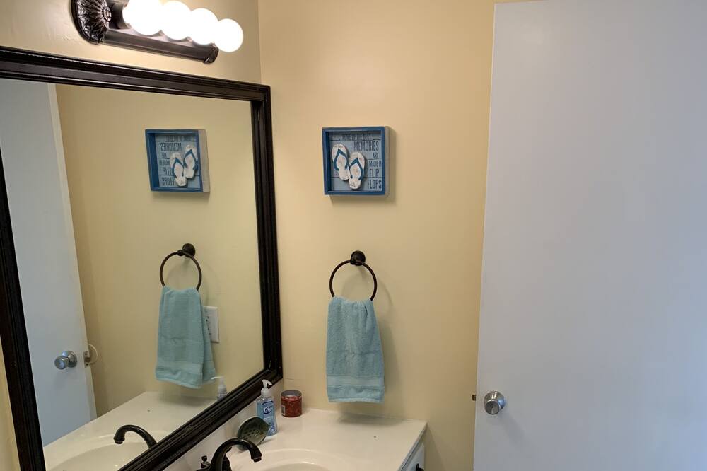 Photo of Bathroom in East End