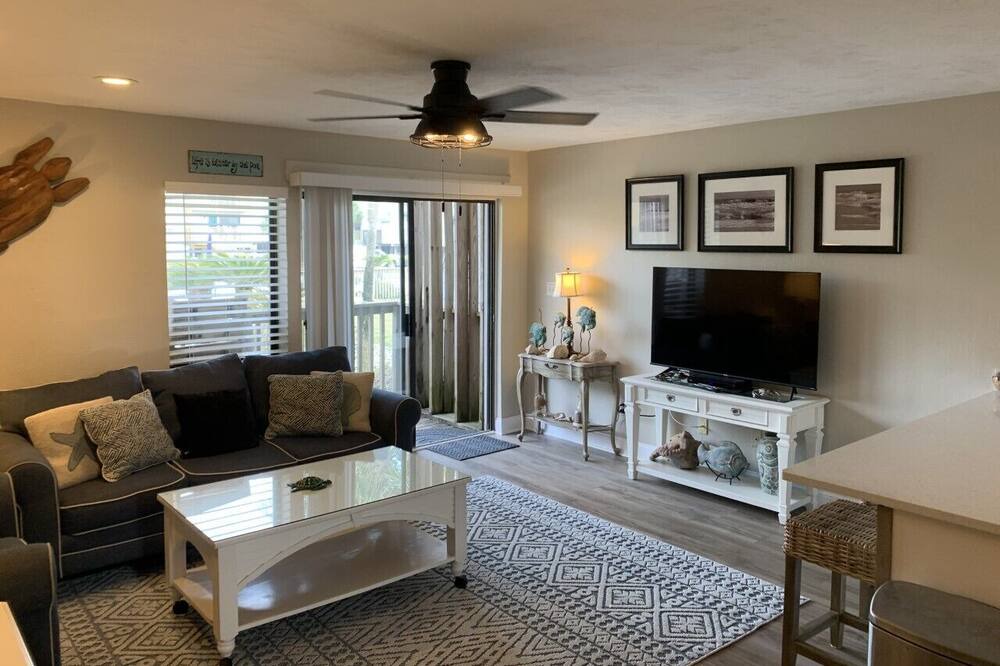Photo of Livingroom in East End