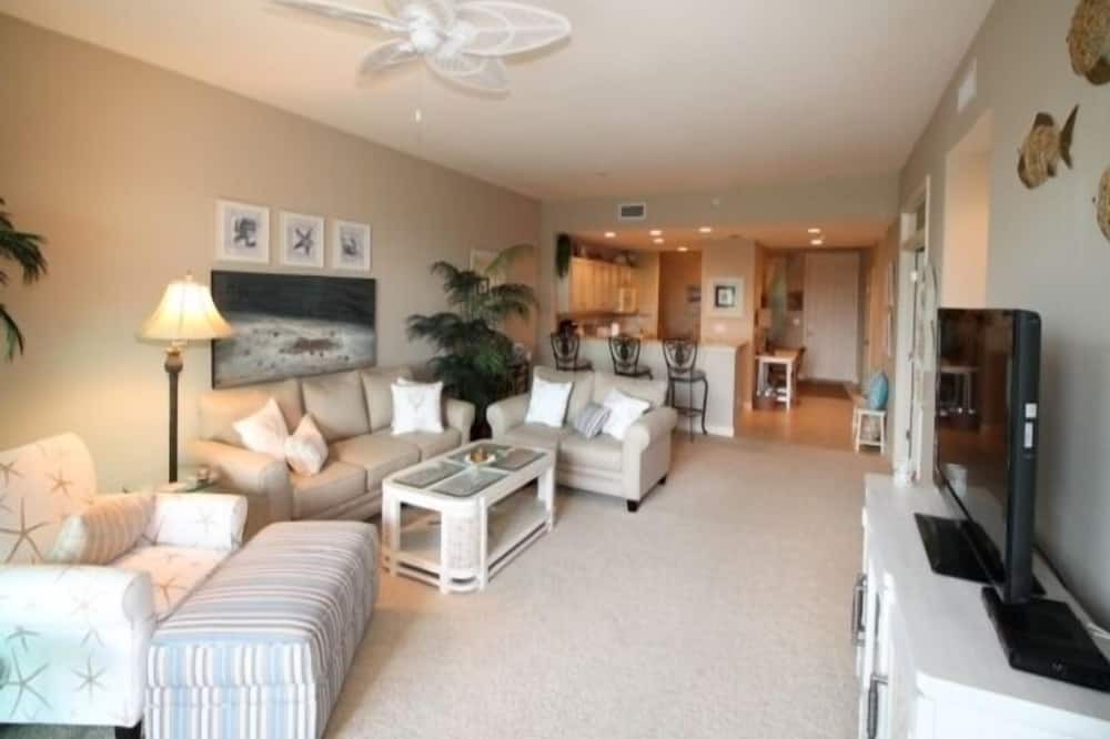 Photo of Livingroom in Rotonda West