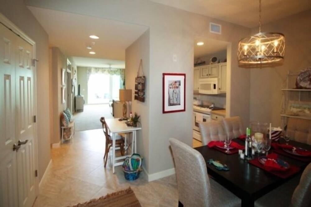 Photo of Livingroom in Rotonda West