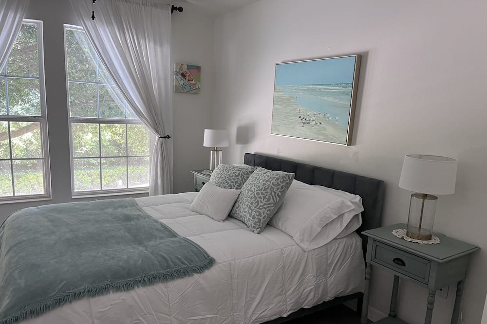 Photo of Bedroom in Oviedo
