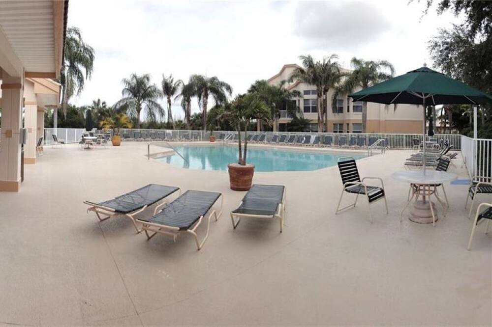 Photo of Outdoor in Tropical Cove